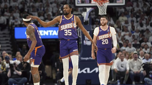  小威廉姆斯复出首秀，强势晋级第二轮