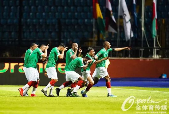 非洲杯黑马连克劲旅,草根球队书写传奇