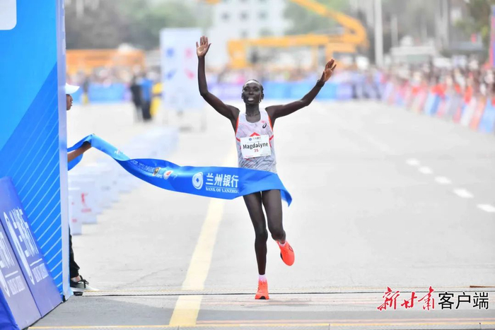  弗格尼尼马拉松大战制胜，德尔雷海滩站称雄